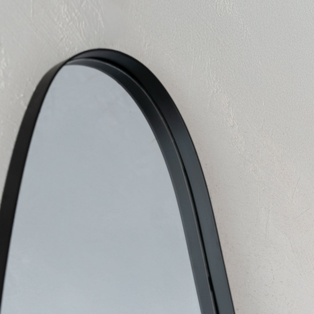 Pebble Mirror - YCJY18325